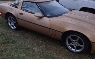 Chevrolet-corvette-1985-8
