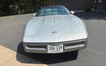 Chevrolet-corvette-1985-silver-4