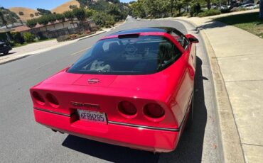 Chevrolet-corvette-1986-red-2