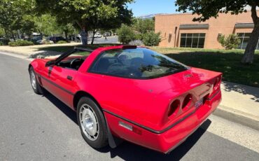 Chevrolet-corvette-1986-red-3