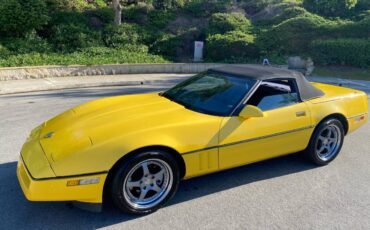Chevrolet-corvette-1986-yellow-8