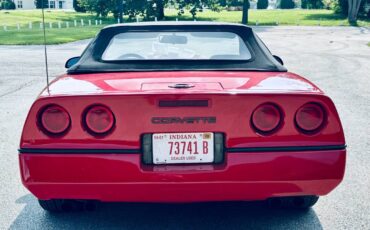 Chevrolet-corvette-1987-red-4