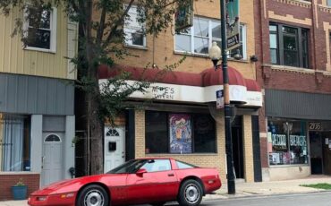 Chevrolet-corvette-1987-red-7
