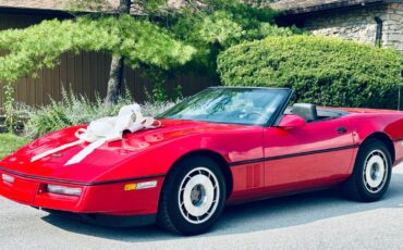 Chevrolet-corvette-1987-red