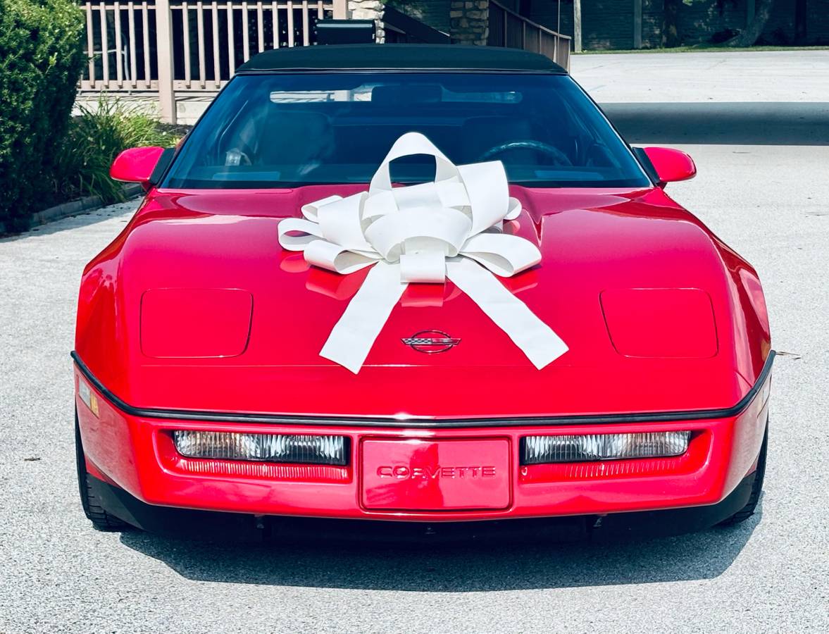 Chevrolet-corvette-1987-red-9