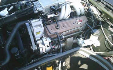 Chevrolet-corvette-1987-white-12