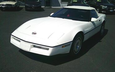Chevrolet-corvette-1987-white-16