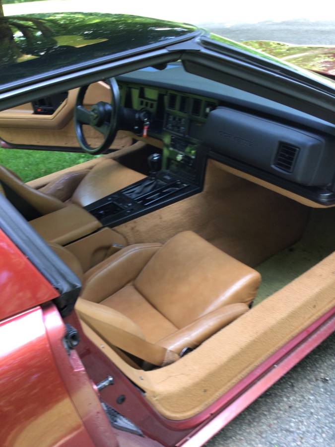 Chevrolet-corvette-1988-brown-4