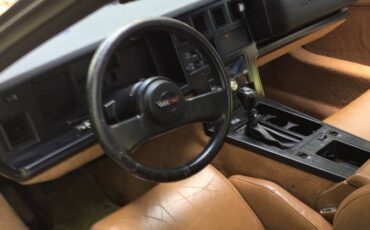 Chevrolet-corvette-1988-brown-5