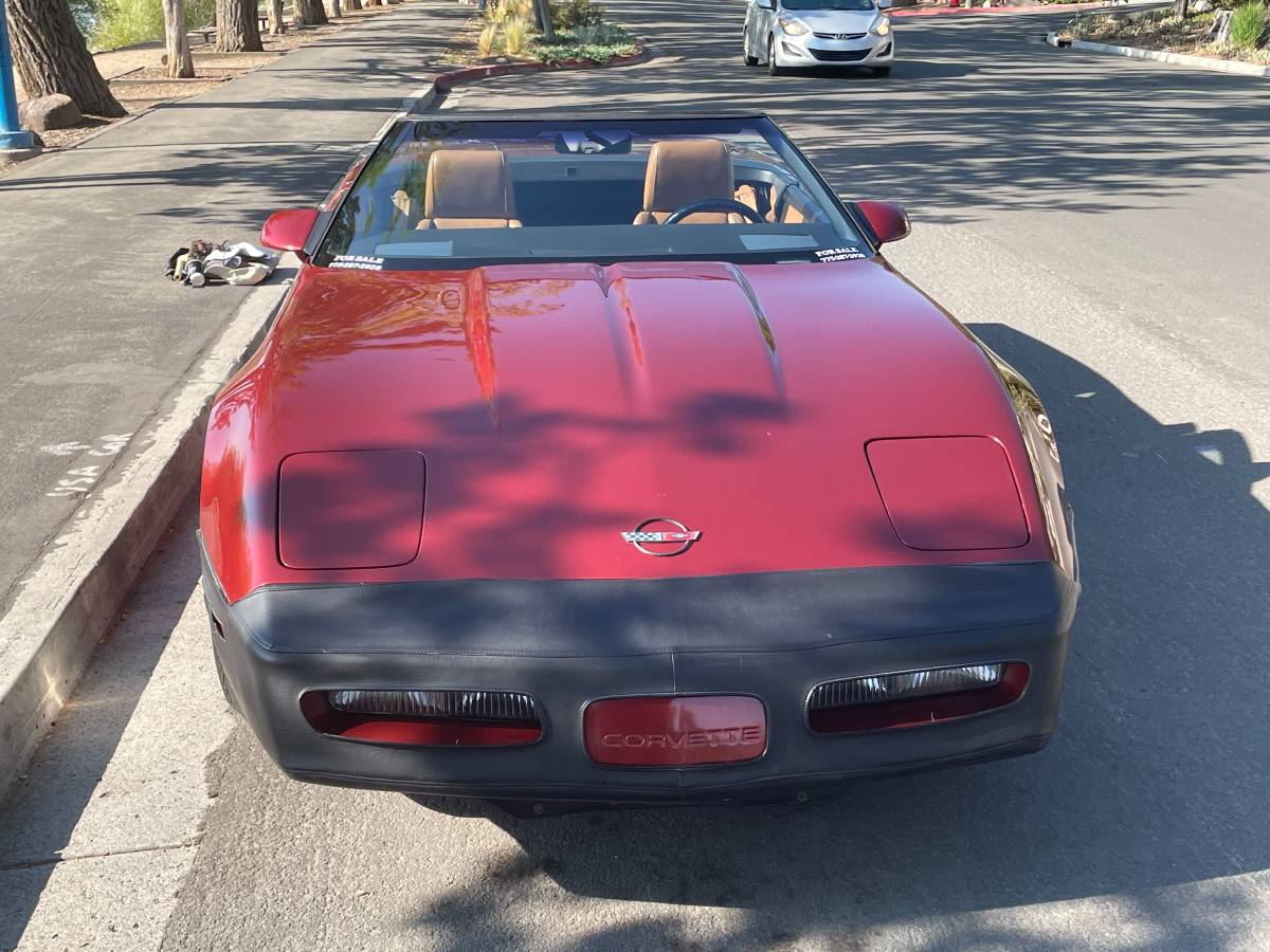 Chevrolet-corvette-1988-custom-1