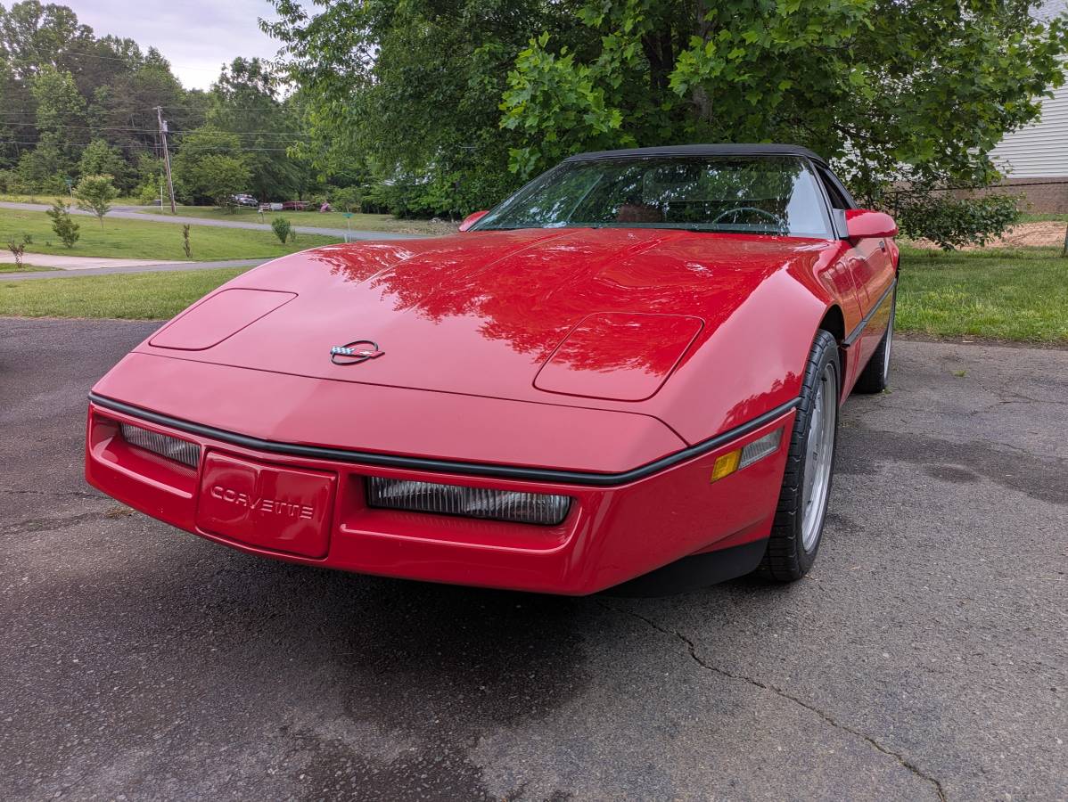 Chevrolet-corvette-1988-red-11