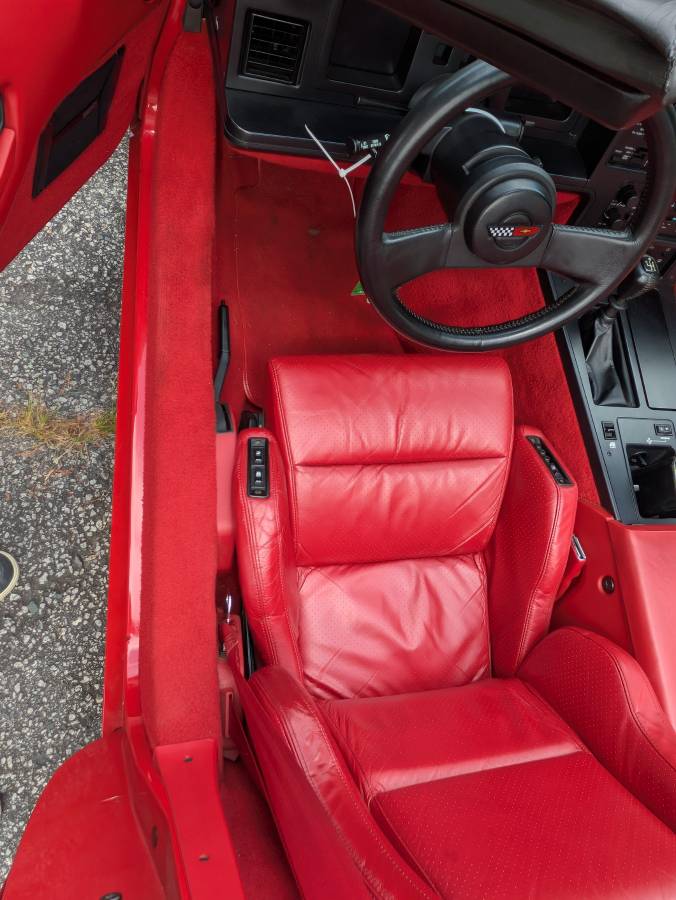 Chevrolet-corvette-1988-red-16