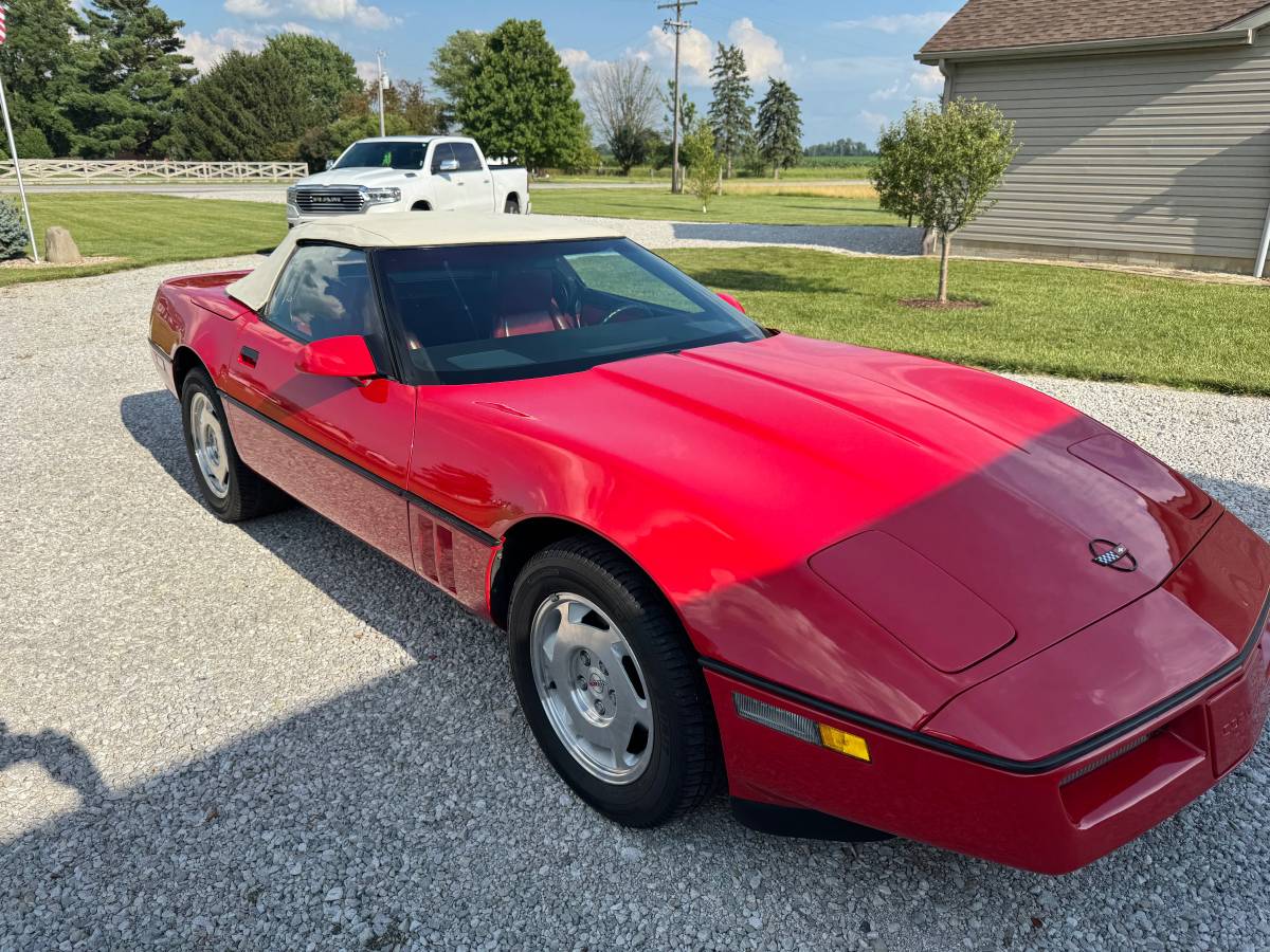 Chevrolet-corvette-1988-red-2