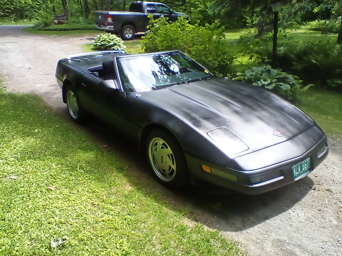 Chevrolet-corvette-1989-black-2