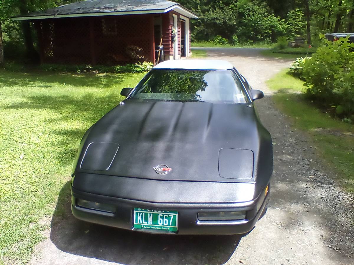 Chevrolet-corvette-1989-black-5