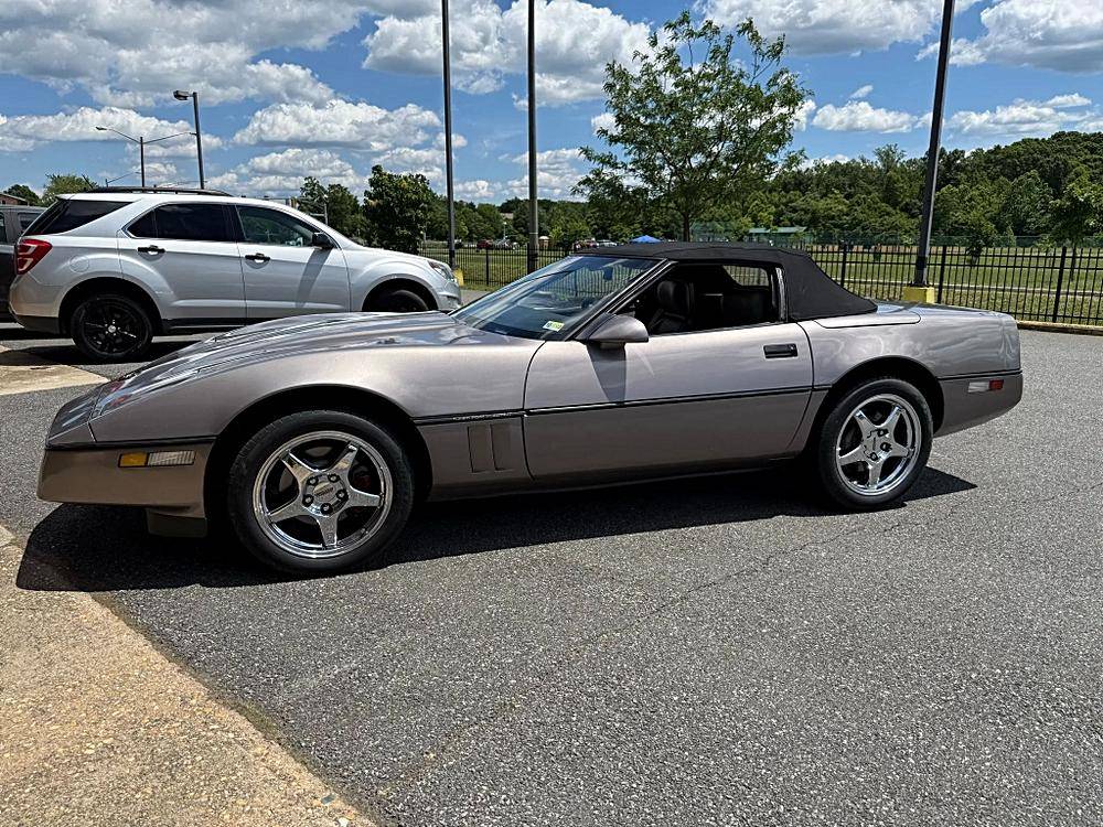 Chevrolet-corvette-1989-custom-11