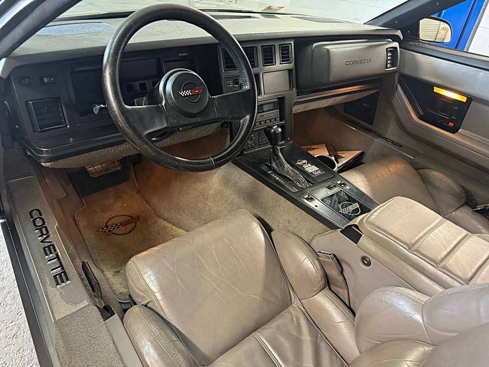 Chevrolet-corvette-1989-custom-16