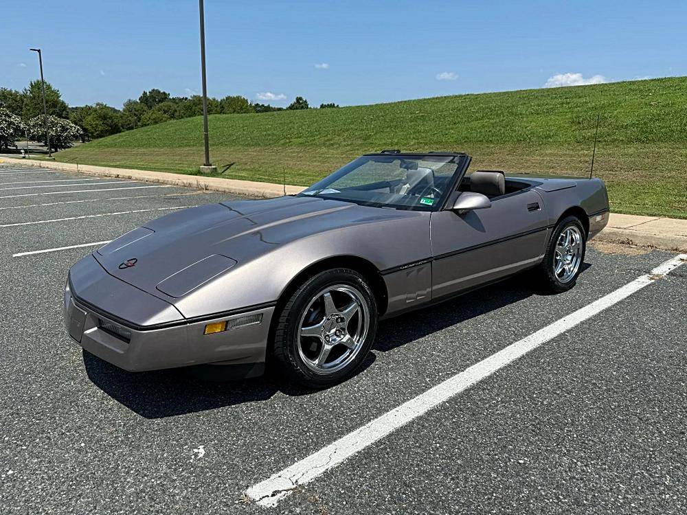 Chevrolet-corvette-1989-custom-21