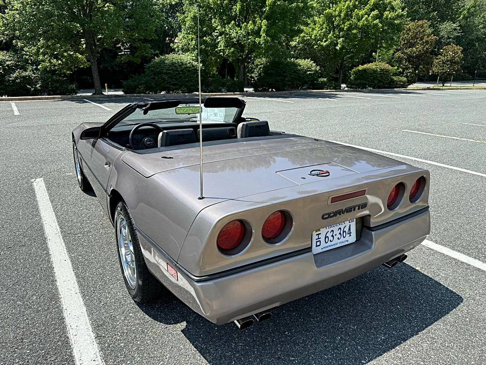 Chevrolet-corvette-1989-custom-23