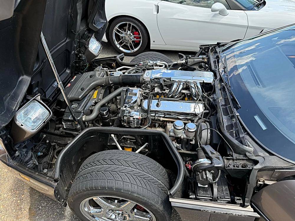 Chevrolet-corvette-1989-custom-4