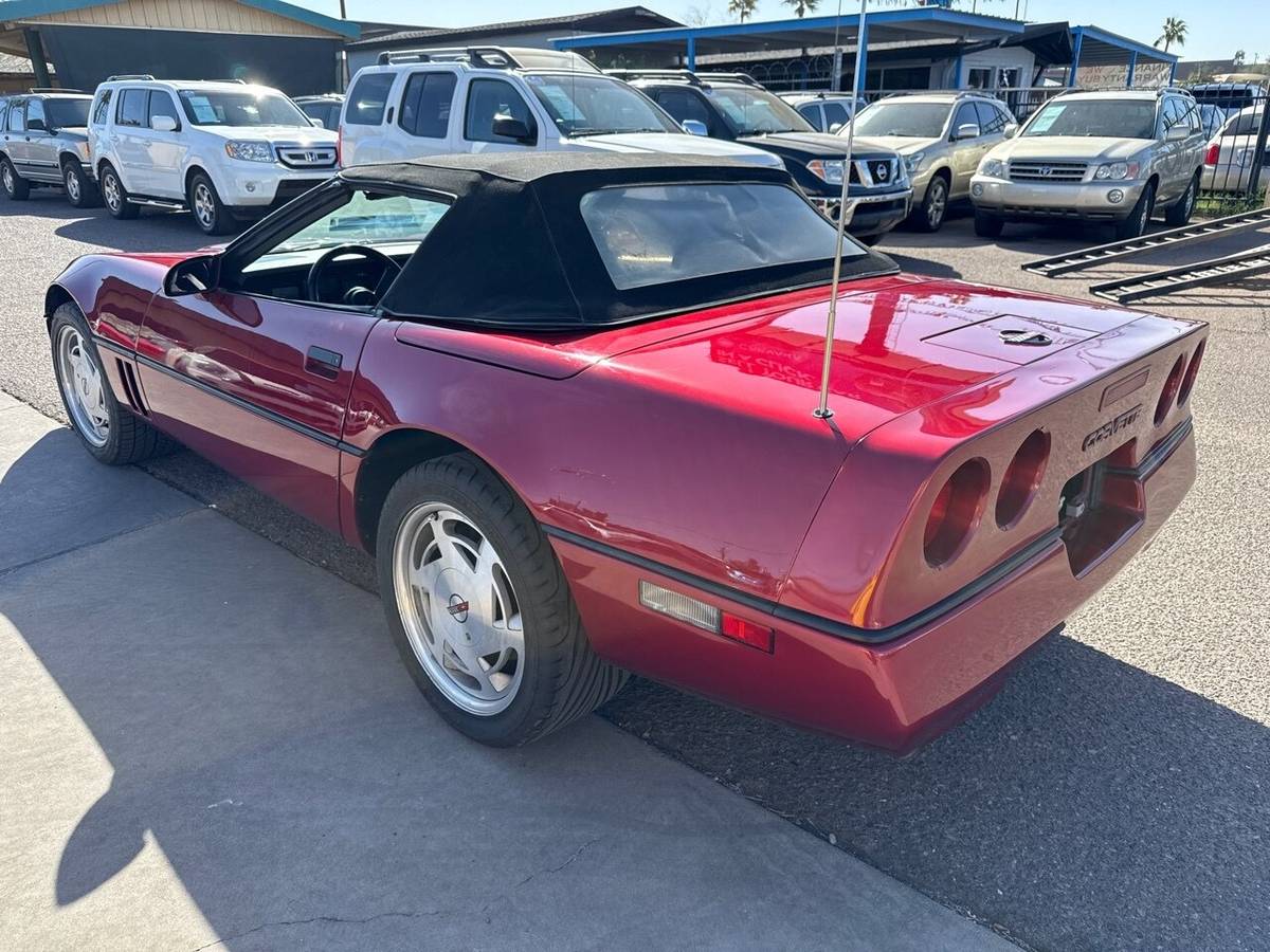 Chevrolet-corvette-1989-red-10