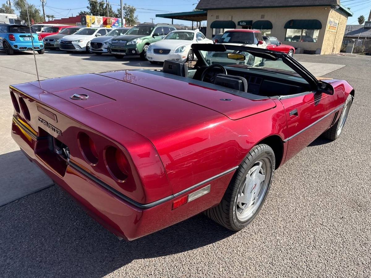 Chevrolet-corvette-1989-red-13