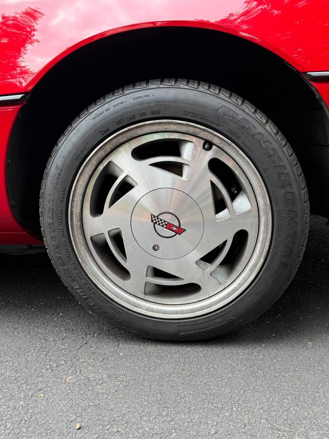 Chevrolet-corvette-1989-red-13