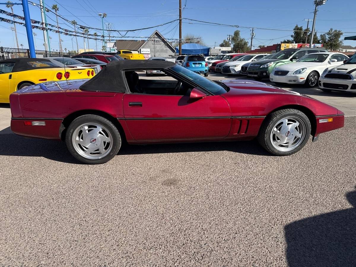 Chevrolet-corvette-1989-red-16
