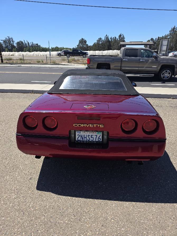 Chevrolet-corvette-1989-red-4