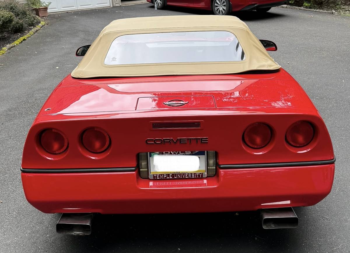 Chevrolet-corvette-1989-red-4