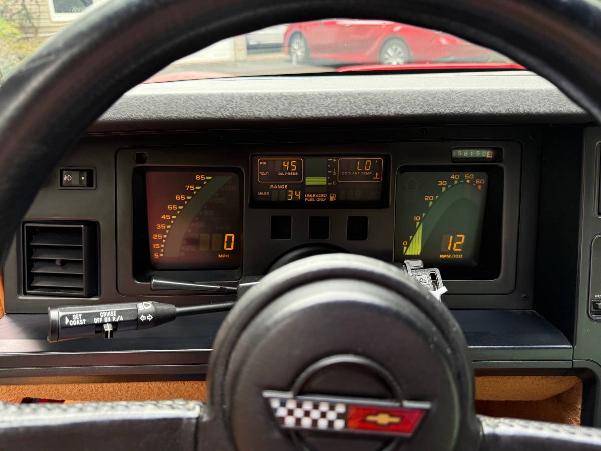 Chevrolet-corvette-1989-red-9