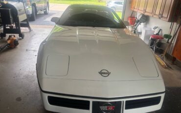 Chevrolet-corvette-1989-white-1