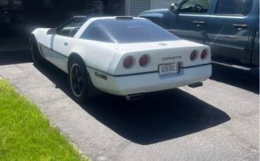 Chevrolet-corvette-1989-white-10