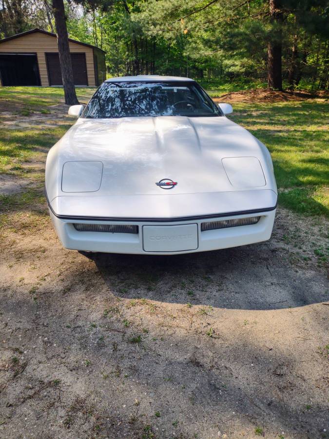 Chevrolet-corvette-1990-1
