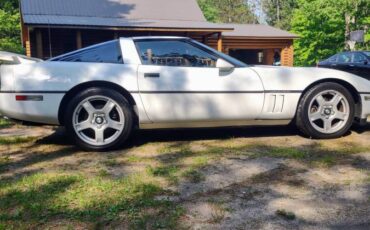 Chevrolet-corvette-1990-5