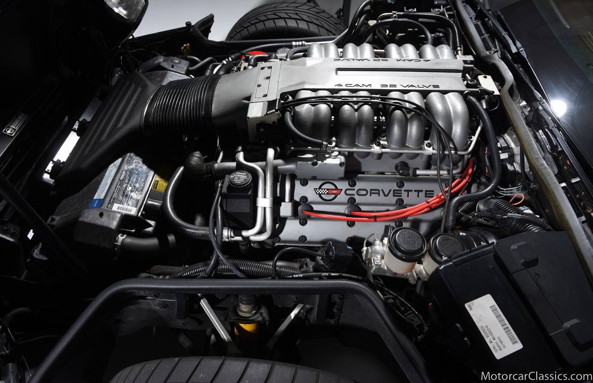 Chevrolet-corvette-1990-black-15