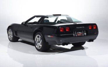 Chevrolet-corvette-1990-black-2