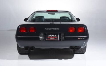 Chevrolet-corvette-1990-black-3