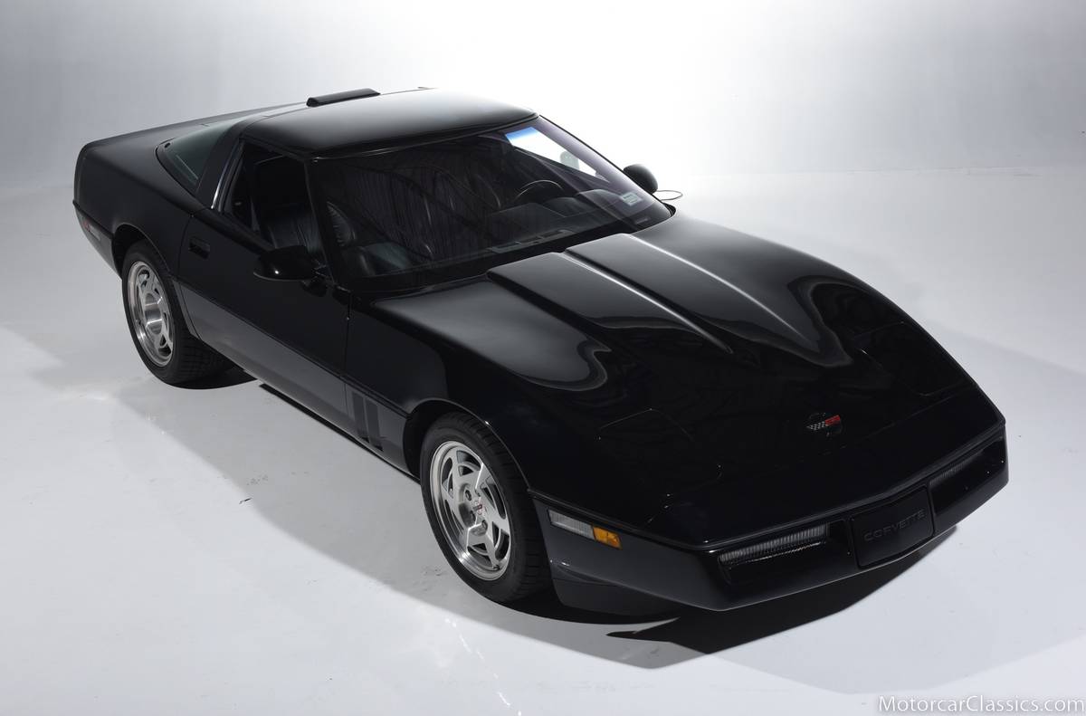 Chevrolet-corvette-1990-black-5