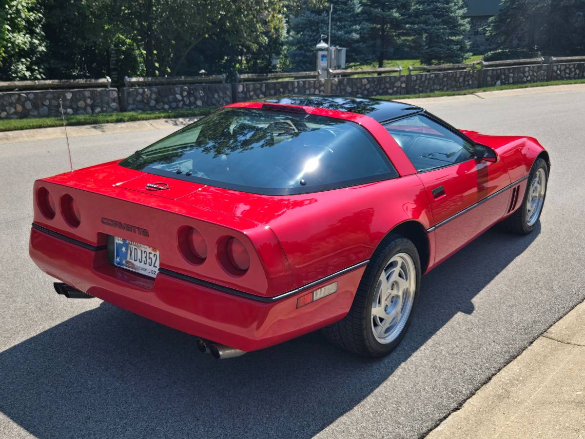 Chevrolet-corvette-1990-red-6