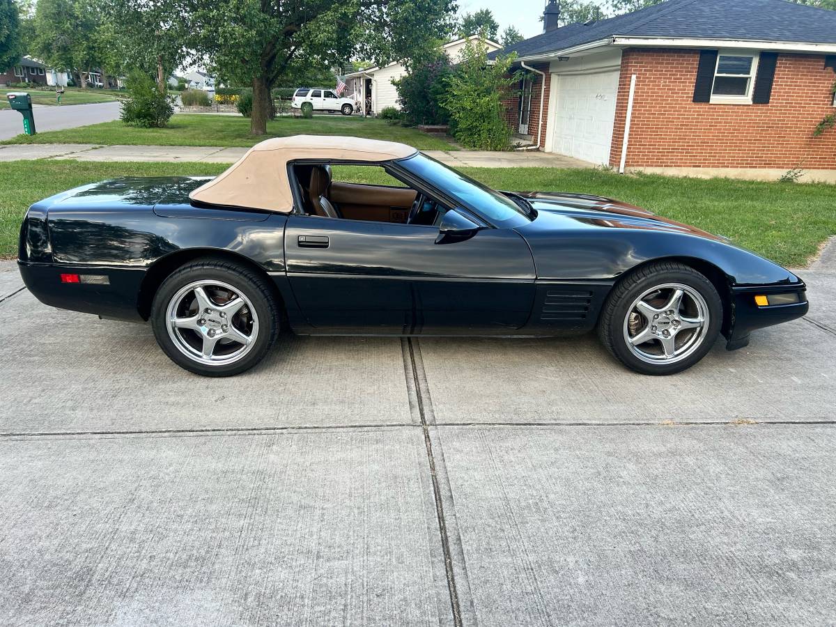 Chevrolet-corvette-1991-black-1