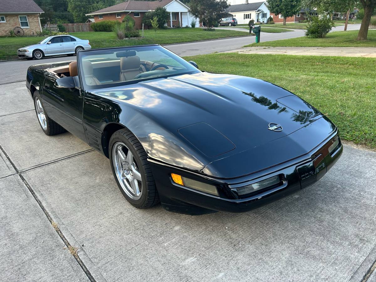 Chevrolet-corvette-1991-black-12