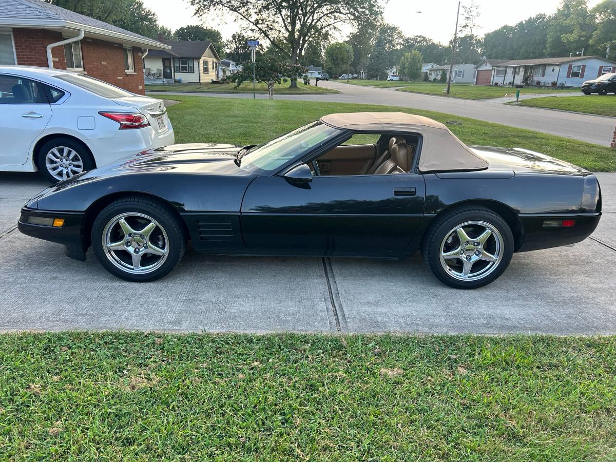 Chevrolet-corvette-1991-black-19