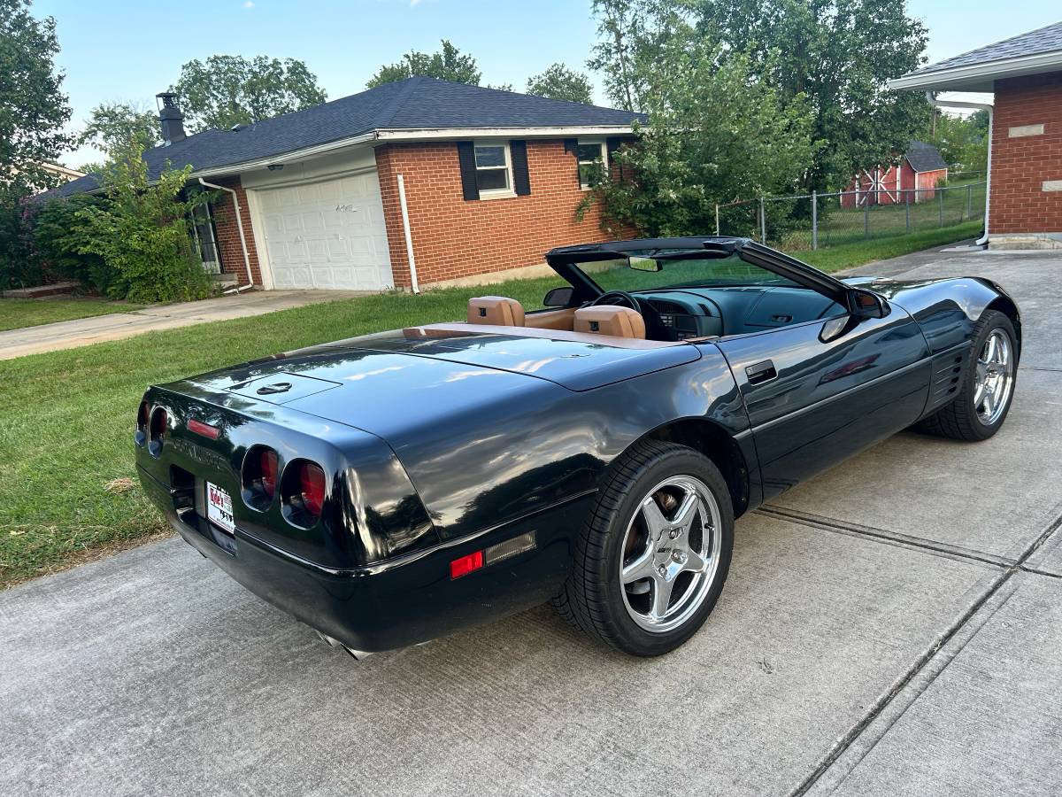 Chevrolet-corvette-1991-black-2