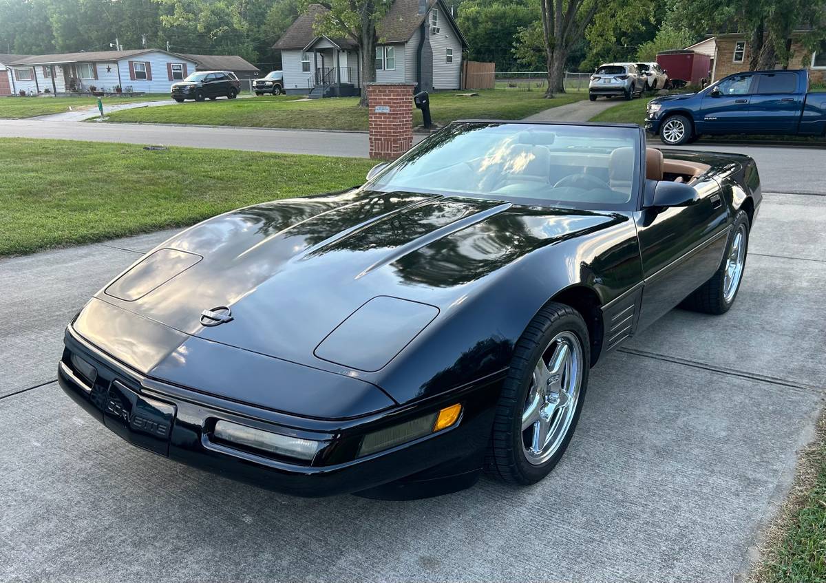 Chevrolet-corvette-1991-black-22