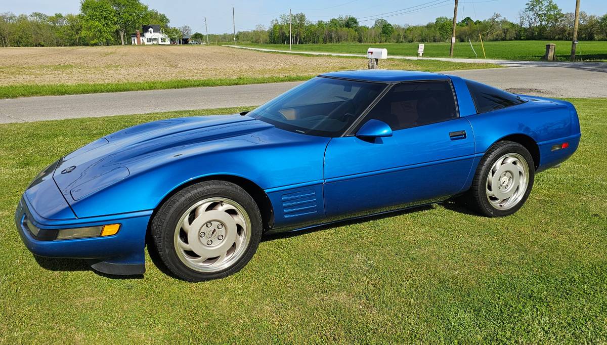 Chevrolet-corvette-1991-blue-1