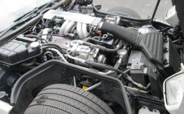Chevrolet-corvette-1991-white-18