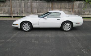 Chevrolet-corvette-1991-white-2