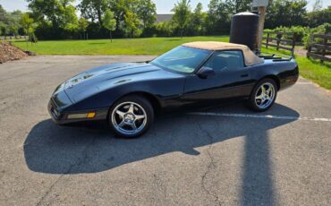 Chevrolet-corvette-1992-black