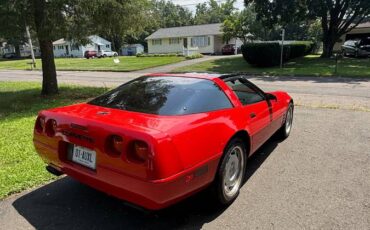 Chevrolet-corvette-1992-red-10
